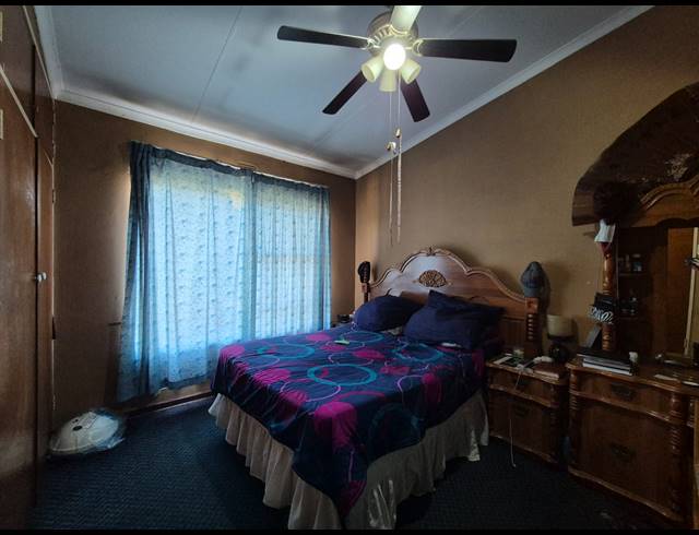3 BEDROOM TOWNHOUSE FOR SALE IN VANDERBIJLPARK SE 1
